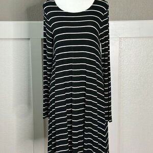 Black and white dress